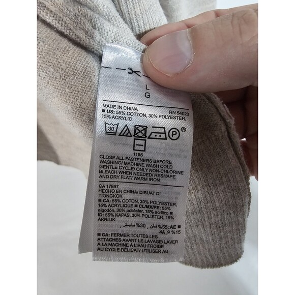 Old Navy Sweater Womens Button Up Grey V-Neck Cardigan Size Large - Picture 5 of 5